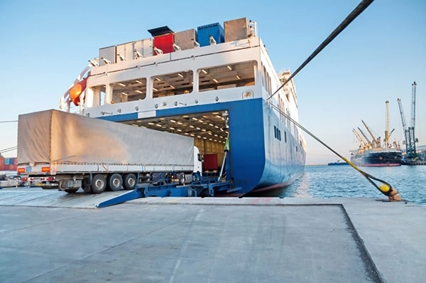 Sea Freight in Dubai RoRo Services